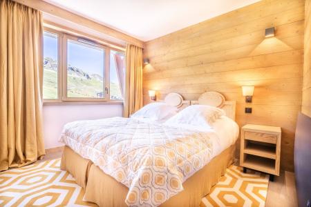 Holiday in mountain resort 5 room apartment 7 people (Les Alpilles) - Résidence le Phoenix - Tignes - Bedroom
