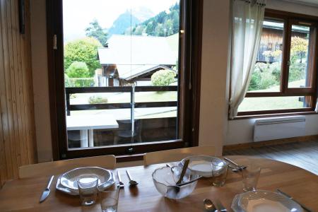 Vakantie in de bergen Studio bergnis 4 personen (A4) - Résidence le Picaron - Morzine - Woonkamer