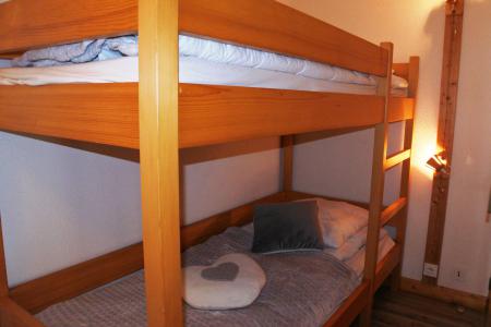 Holiday in mountain resort Studio sleeping corner 4 people (A4) - Résidence le Picaron - Morzine - Bedroom