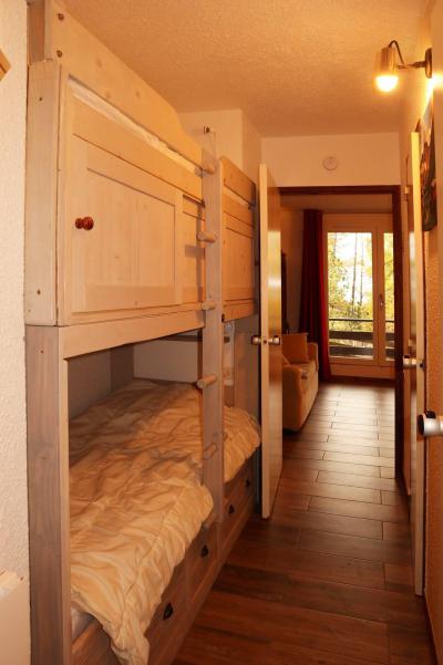 Holiday in mountain resort Studio sleeping corner 6 people (384) - Résidence le Pouzenc - Les Orres