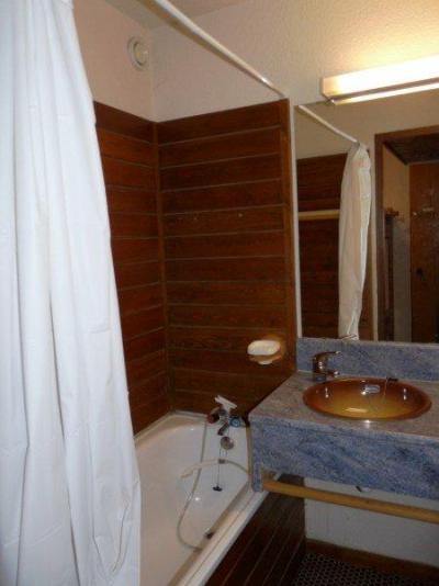 Holiday in mountain resort Studio sleeping corner 4 people (105) - Résidence le Pouzenc - Les Orres - Bathroom