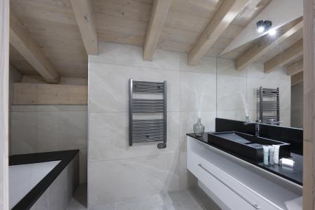 Holiday in mountain resort 5 room duplex apartment 10 people - Résidence le Roc des Tours - Le Grand Bornand - Bathroom