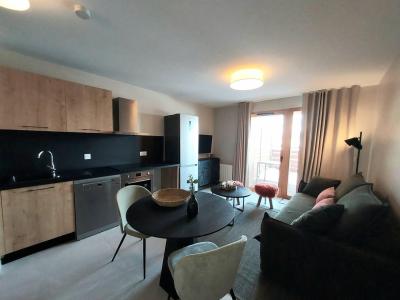 Holiday in mountain resort 2 room apartment 4 people (ROC005PH) - Résidence Le Roc La Charmette - Valmorel - Living room