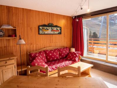 Holiday in mountain resort 2 room apartment 5 people (401) - Résidence le Ruitor - Méribel-Mottaret - Living room