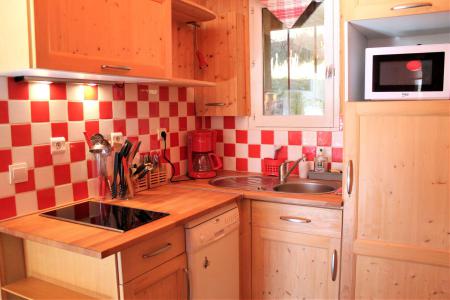 Holiday in mountain resort 3 room duplex apartment 6 people (010) - Résidence le Sandrina - Vars - Kitchenette