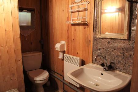 Holiday in mountain resort 3 room duplex apartment 6 people (010) - Résidence le Sandrina - Vars - Shower room