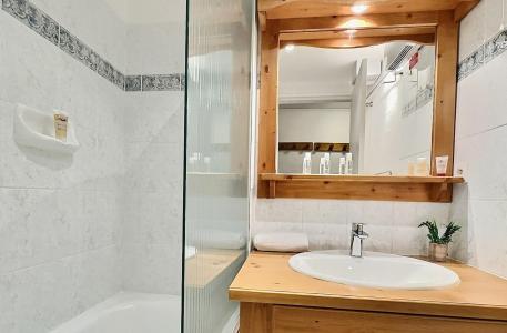 Holiday in mountain resort 2 room apartment 4 people (004) - Résidence le Savoy - Tignes