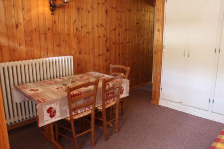 Vacances en montagne Studio coin montagne 4 personnes (012) - Résidence le Schuss - Vars - Séjour