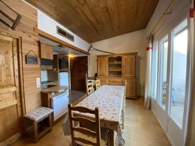 Holiday in mountain resort 2 room apartment 6 people (1123) - Résidence Le Scrischss - Les 2 Alpes - Dining area