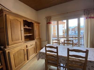 Holiday in mountain resort 2 room apartment 6 people (1123) - Résidence Le Scrischss - Les 2 Alpes - Dining area