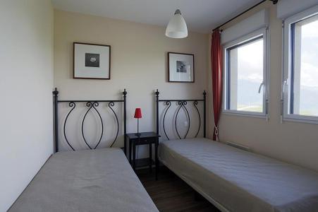 Urlaub in den Bergen 3-Zimmer-Appartment für 6 Personen (17) - Résidence le Sérias - Peyragudes - Schlafzimmer