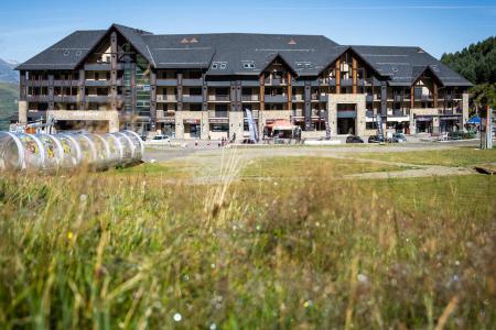 Location au ski Résidence le Sérias - Peyragudes - Extérieur été