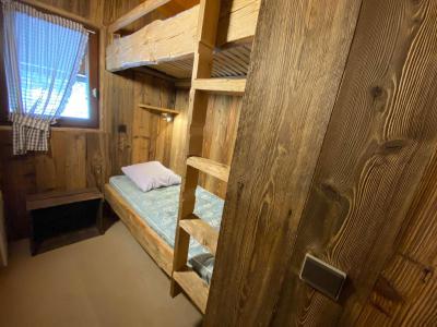 Holiday in mountain resort Studio cabin mezzanine 5 people (D2) - Résidence le Sherpa - Le Grand Bornand - Bunk beds
