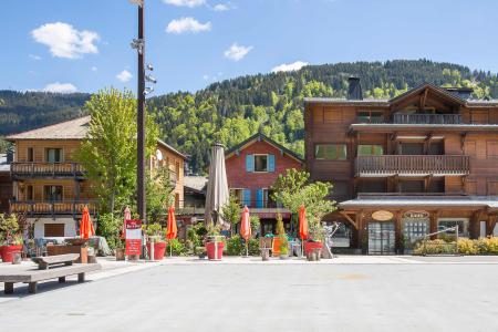 Vacances en montagne Résidence le Slalom - Morzine - Extérieur été