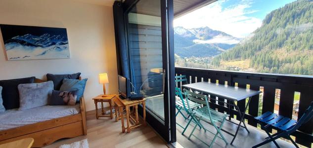 Urlaub in den Bergen 3-Zimmer-Appartment für 6 Personen - Résidence le Soli - Châtel - Wohnzimmer