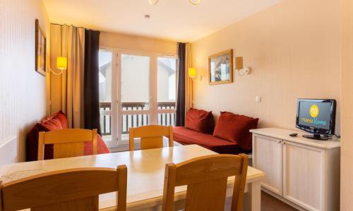 Holiday in mountain resort 2 room apartment 5 people (Sélection 35m²) - Résidence le Thabor - Maeva Home - Valmeinier - Summer outside