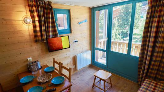 Vacanze in montagna Studio con alcova per 4 persone (C-119) - Résidence le Thabor - Valfréjus - Soggiorno
