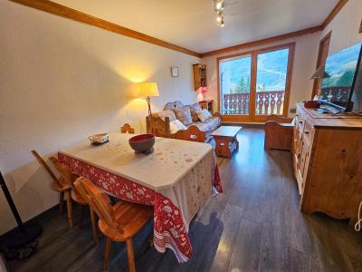 Holiday in mountain resort 3 room apartment 5 people (A914) - Résidence le Valmont - Les Menuires - Living room