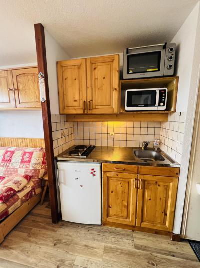 Vakantie in de bergen Appartement 2 kamers 4 personen (311) - Résidence le Village 3 - Les Saisies - Keukenblok