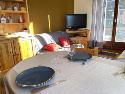 Holiday in mountain resort 3 room apartment 6 people (190-113I) - Résidence le Villaret I - Risoul - Living room