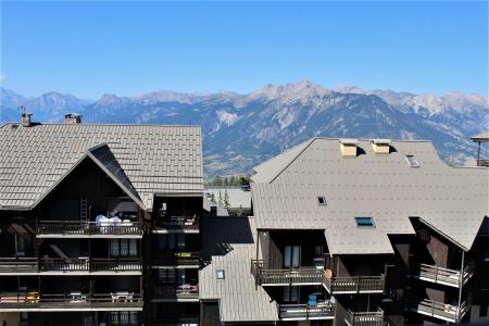 Urlaub in den Bergen 3-Zimmer-Holzhütte für 4 Personen (781) - Résidence le Villaret I - Risoul - Terrasse