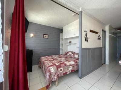 Vacances en montagne Studio cabine 4 personnes (106) - Résidence le Villaret - Les Menuires - Chambre