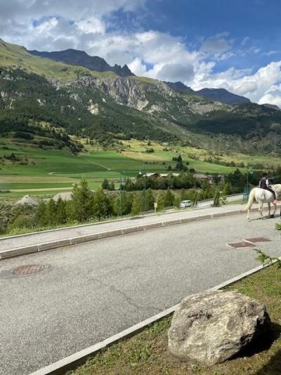Vacances en montagne Appartement 3 pièces 6 personnes (C002) - Résidence les Alpages - Val Cenis - Extérieur été