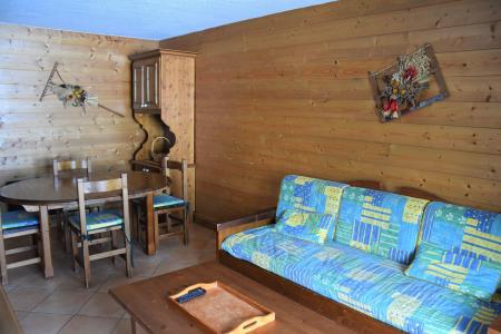 Holiday in mountain resort 3 room apartment 6 people (4) - Résidence les Alpages de Pralognan C - Pralognan-la-Vanoise - Living room