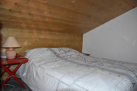 Urlaub in den Bergen 4-Zimmer-Appartment für 6 Personen (14) - Résidence les Alpages de Pralognan D - Pralognan-la-Vanoise - Schlafzimmer