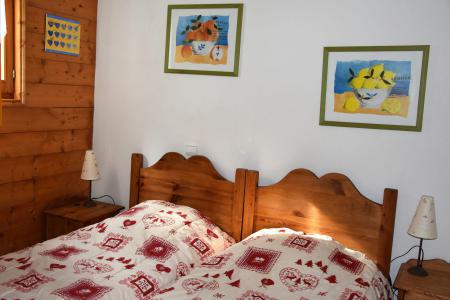 Urlaub in den Bergen 3-Zimmer-Appartment für 6 Personen (9) - Résidence les Alpages de Pralognan F - Pralognan-la-Vanoise - Schlafzimmer