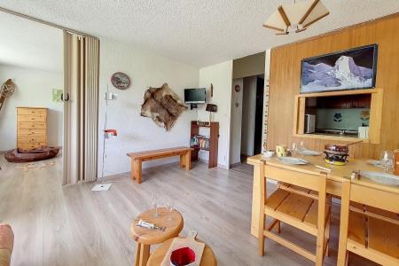 Holiday in mountain resort 2 room apartment 6 people (417) - Résidence les Aravis - Les Menuires - Living room
