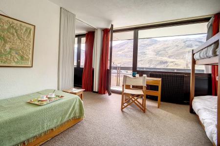 Urlaub in den Bergen 2-Zimmer-Appartment für 6 Personen (615) - Résidence les Aravis - Les Menuires - Wohnzimmer