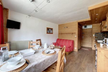 Wakacje w górach Apartament 2 pokojowy 4 osób (0111) - Résidence les Aravis - Les Menuires - Pokój gościnny