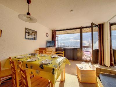 Vakantie in de bergen Appartement 2 kamers 6 personen (717) - Résidence les Aravis - Les Menuires - Woonkamer