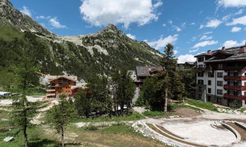 Soggiorno sugli sci Appartamento 3 stanze per 6 persone (Sélection 48m²-5) - Résidence Les Arcs 1950 le Village - MH - Les Arcs - Esteriore estate