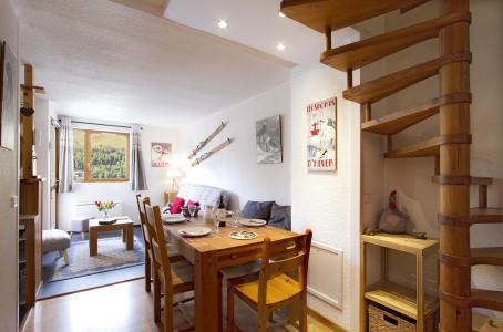 Holiday in mountain resort 1 room 2 cabins apartment 4 people (ARG2) - Résidence les Arias - Les 2 Alpes - Living room