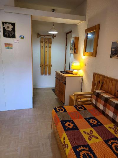 Holiday in mountain resort 2 room apartment 4 people (AR11A) - Résidence les Arolles - La Norma - Living room