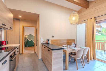 Holiday in mountain resort 3 room apartment 4 people (A302) - Résidence les Bailicimes - Morzine - Kitchen