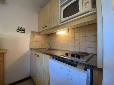 Vakantie in de bergen Studio bergnis 4 personen (4208) - Résidence les Balcons d'Arly - Praz sur Arly - Keukenblok