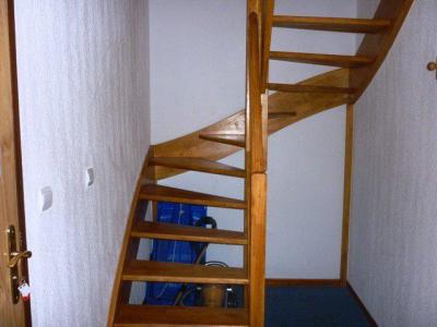 Vacaciones en montaña Apartamento dúplex 4 piezas 8 personas (503) - Résidence les Balcons du Soleil - Orcières Merlette 1850 - Escalera