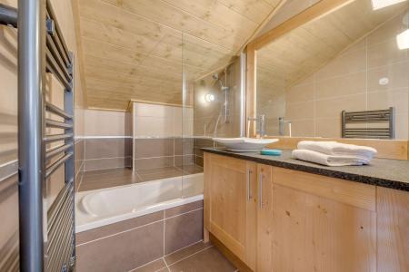 Holiday in mountain resort 3 room apartment 6 people (A12P) - Résidence les Balcons Etoilés - Champagny-en-Vanoise