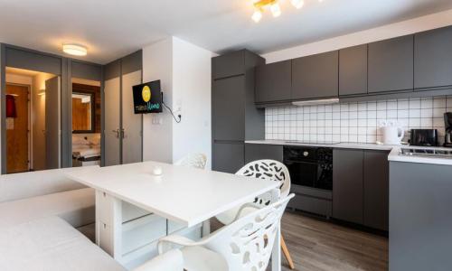 Soggiorno sugli sci Appartamento 2 stanze per 6 persone (Sélection 29m²-4) - Résidence les Brigues - MH - Courchevel - Esteriore estate