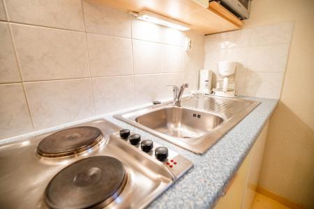 Holiday in mountain resort 2 room apartment sleeping corner 6 people (CA52FC) - Résidence les Campanules - La Norma - Kitchenette