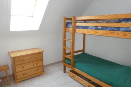 Vacances en montagne Appartement 3 pièces 6 personnes (38) - Résidence les Chabrières - Réallon - Lits superposés