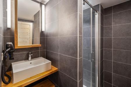 Vacances en montagne Appartement 5 pièces 8 personnes (MIKA26) - Résidence Les Chalets - Serre Chevalier - Salle de douche