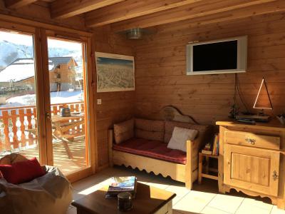 Holiday in mountain resort 4 room duplex chalet 7 people (2) - Résidence les Chalets de la Toussuire - La Toussuire - Living room