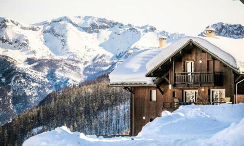 Ski verhuur Résidence les Chalets de Puy Saint Vincent - Maeva Home - Puy-Saint-Vincent - Buiten zomer