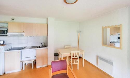 Vacanze in montagna Appartamento 2 stanze per 4 persone (Budget 29m²) - Résidence les Chalets de Puy Saint Vincent - MH - Puy-Saint-Vincent - Esteriore estate