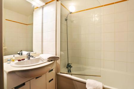 Holiday in mountain resort Résidence les Chalets des Evettes - Flumet - Bathroom