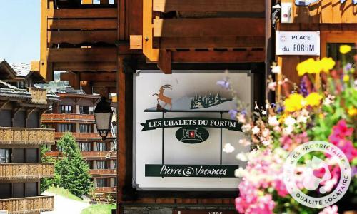 Urlaub in den Bergen Résidence les Chalets du Forum - MH - Courchevel - Draußen im Sommer